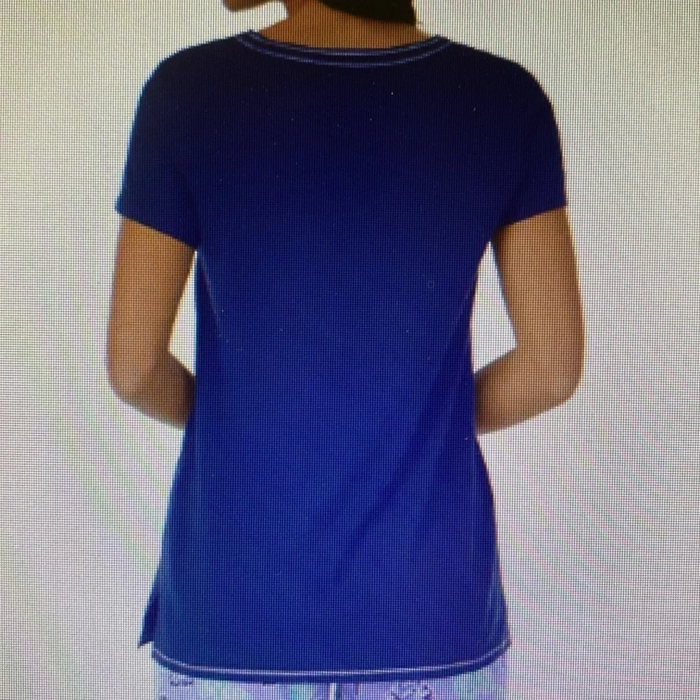 Women’s Cuddl Duds® Pajama V-Neck‎ Tee Shirt M Pullover Lounge Relax Fit Sleep